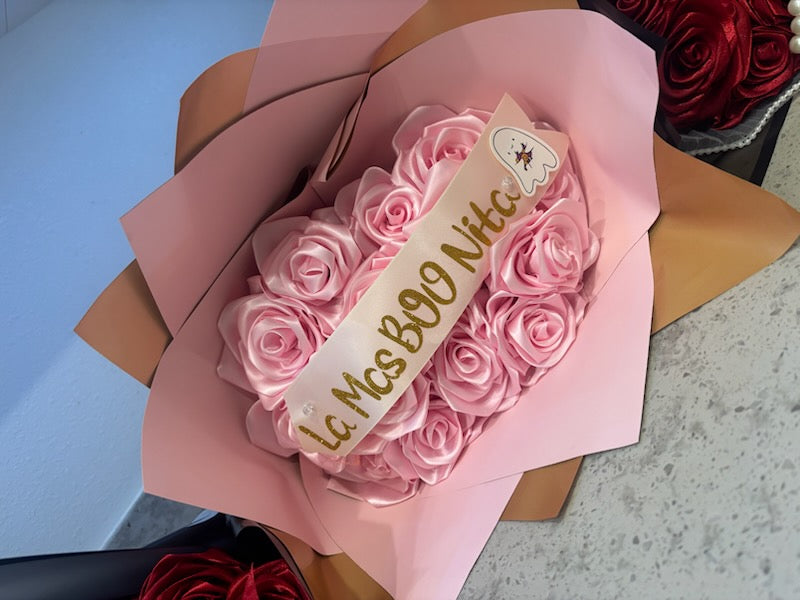 La mas Boo-nita (ETERNAL ROSES)