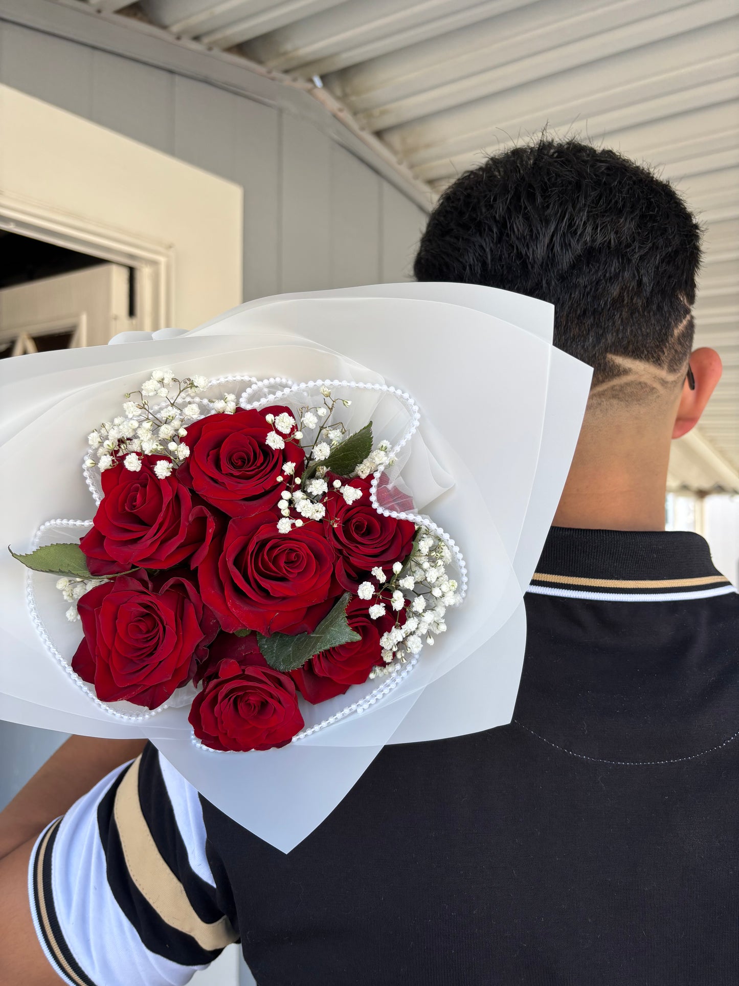 7 Count 🤍 Cielito Lindo Bouquets – Fresh Ecuadorian Red Roses 🌿✨